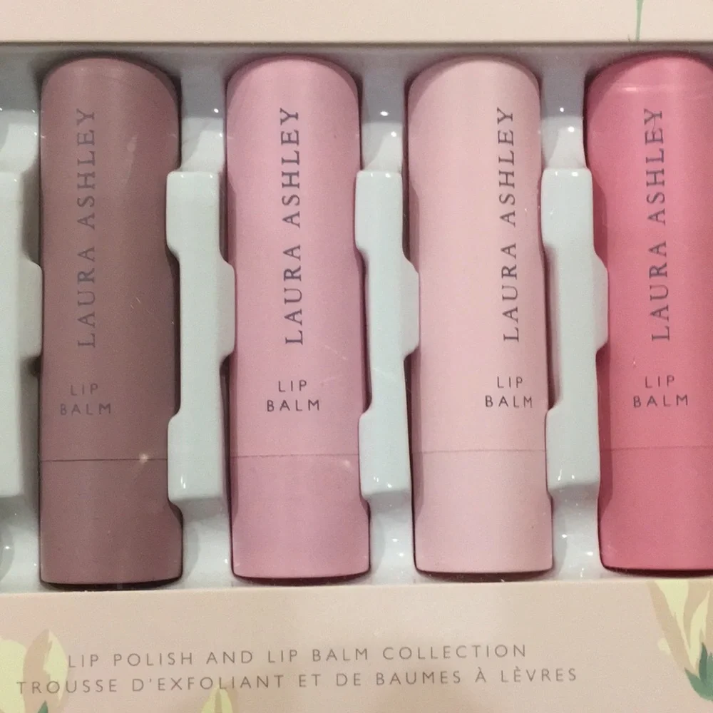 Laura Ashley Lip Polish & Lip Balm Collection 1 lip scrub 4 hydrating balms NWT - Picture 3 of 15
